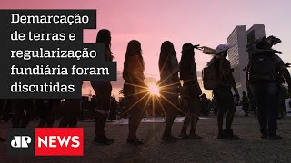 Bolsonaro discute a regularização fundiária com a bancada do agronegócio