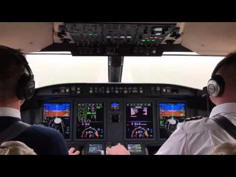 Challenger 605 landing at Farnborough. Break out just above minimums