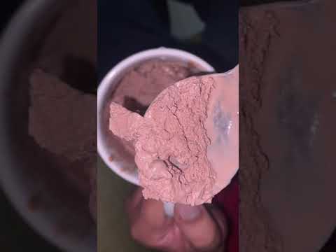 Unboxing Kwality wall’s “CADBURY CRACKLE TUB”|Frozen dessert #everythingweeat!#shorts#icecream