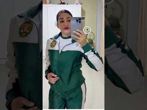 PERUANA HERMOSA PIEL MORENA