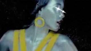 Lloyd - Girls Around The World  MTV Version.flv