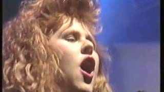 T&#39;Pau - Valentine - Top Of The Pops - Number 9 - 1988
