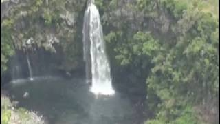 preview picture of video 'Ile de la Réunion - Grand Bassin et sa cascade -'