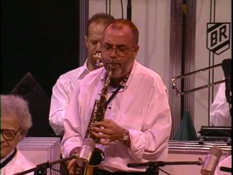 Phil Collins with The Buddy Rich Big Band Sussudio.