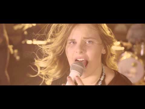 download lagu mp3 mp4 Wednesday Vintage, download lagu Wednesday Vintage gratis, unduh video klip Wednesday Vintage