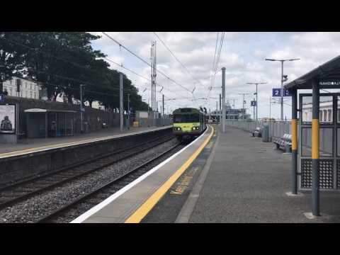 Irish Rail DART 8100 EMUs 8307+8107+8312+8112+8315+8115 arrive at Dún Laoghaire for Bray (14/7/17)