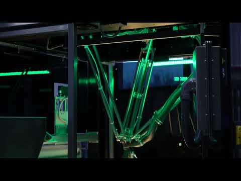 Delta Robot Bottle Unscrambler - Futureproof 60 is flexible unscrambling robotic system