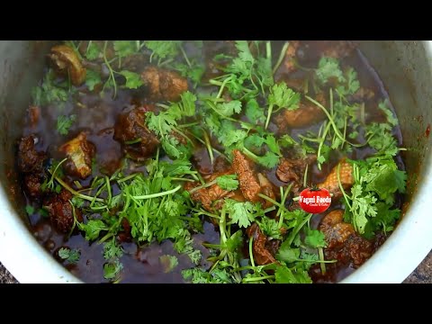 Ginni kodi Kura | How to Make Helmeted Guinea Fowl Chicken Curry | Rayalaseema Village Food