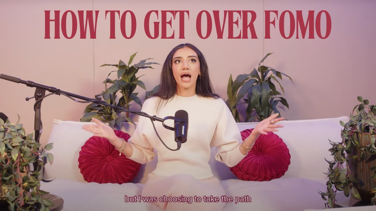 how to get over your fear of missing out with others | turning FOMO into JOMO