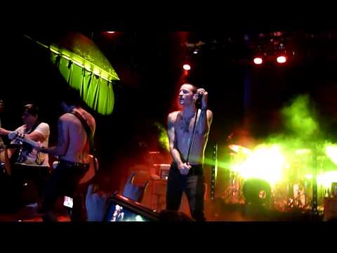 Dead By Sunrise - End Of The World - Live Bruxelles - 20/02/10 HD