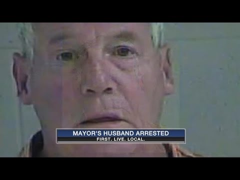 Husband of Clatskanie mayor arrested on public indecency charges