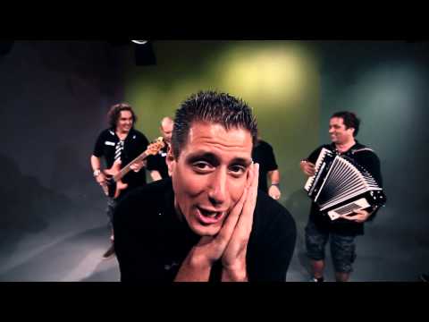 Shakin Dj's Ft. Anderkovver - Halve liters beer