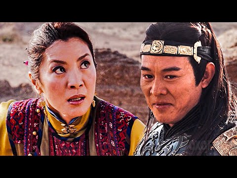 Michelle Yeoh se emociona al aceptar el Oso de Oro en el Festival de Cine de Berlín