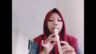 Download lagu Memainkan Alat Musik Recorder 'Bangun Pemudi-Pemuda' mp3