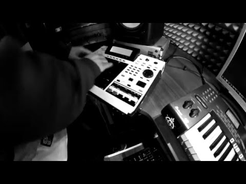 Oerbeatz - Akai S950 Beatmaking + [Free instrumental]