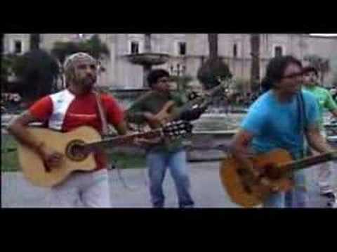 Chiquita - Latidos Peru