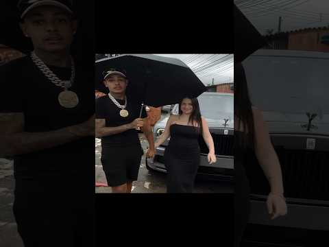 ele colocou um ROLLS ROYCE na favela!