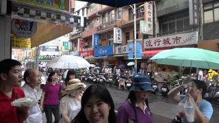 preview picture of video 'Taiwan Trip 2011 - 18/9 Danshui Old Street 淡水老街'