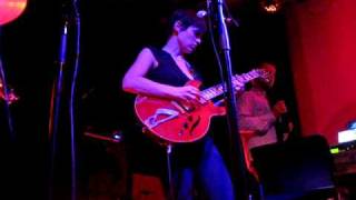 Kaki King - Can Anyone Who Has Heard This Music Really Be A Bad Person