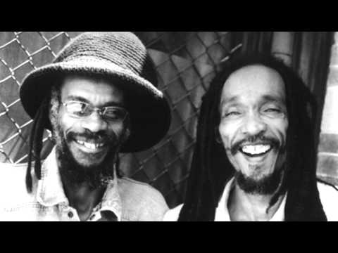 Israel Vibration - Love Makes A Good Man