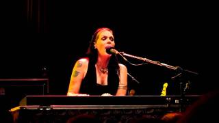 BETH HART - WEIGHT OF THE WORLD - Amager bio 12/3-2011
