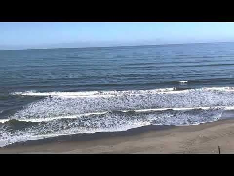 3/7/23 0830 surf report. Could be some fun out there.