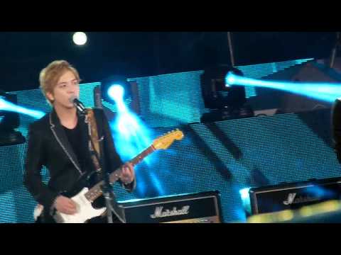 [HD FANCAM] 130115 The 27th Golden Disk Awards - CNBLUE (Intuition)