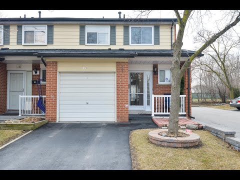 17 Vodden Ct Brampton