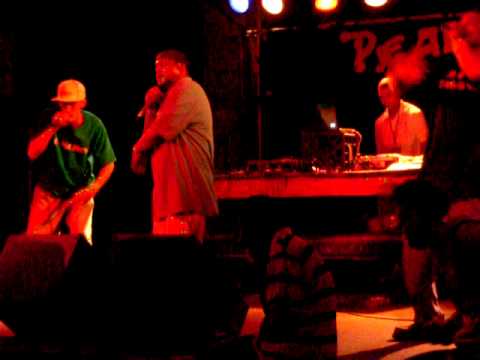 Quake (Villosity Entertainment) performing 