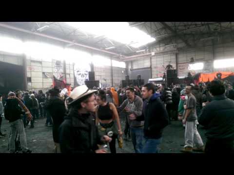 Rave on the dead 31/10/2015 gasny 27. 3 façades.(1)