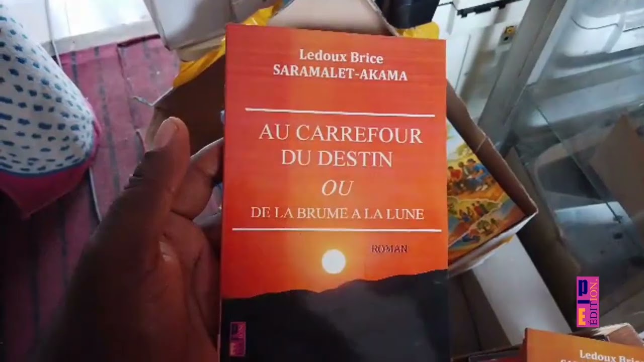 Découvrez le livre de ledoux Brice ( Au carrefour du destin) publié chez P-E.édition