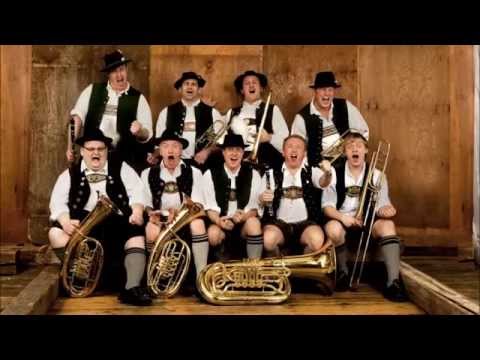 Kapelle Josef Menzl   Maxglaner Zigeunermarsch + Waldhansl