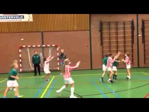 Forward E1 - Leonidas E3