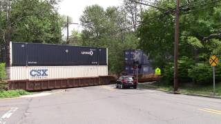 preview picture of video 'CSX Q004 Detours down the NYS&W at Midland Park, NJ on May 13, 2014'