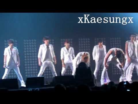 [HD] 110610 SMTown in Paris - A Man In Love