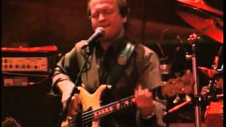 Mark King - Level 42 -  Isle of Wight - Keep Climbing - Live 2000