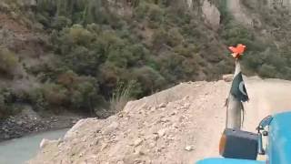 preview picture of video 'Dangerous Road Chitral Pakistan ||2017||'