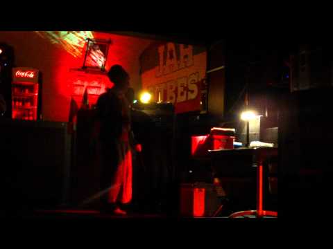 Jah Vibes Soundsystem@gruene Rakete/Trier(D) FR 23/03/2012-Videosnippet