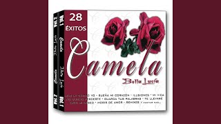 Enamorados Junto al Mar