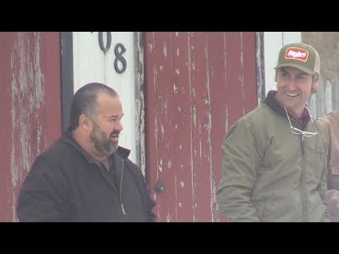 download lagu mp3 mp4 American Pickers Minnesota, download lagu American Pickers Minnesota gratis, unduh video klip American Pickers Minnesota