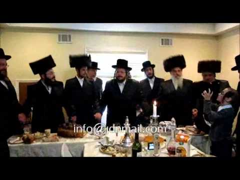 R' Aharon Mordechai Rokeach Of Belz Attending Fridman Sheva Brochos In NY - Teves 5774