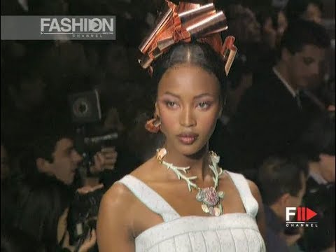 CHLOÉ Fall 1994/1995 Paris - Fashion Channel