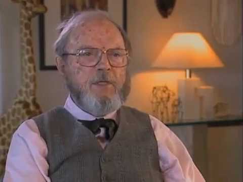 Chuck Jones discusses Walt Disney - EMMYTVLEGENDS.ORG