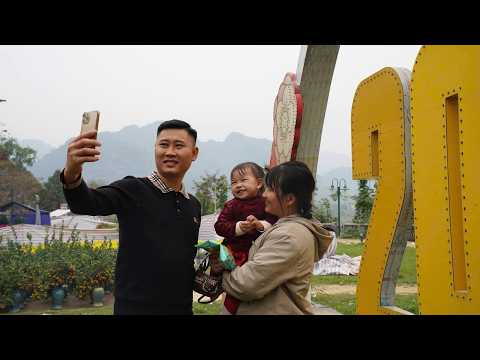 Tegevjuht Tuan viis üksikema ja tema tütre Tieu Na esimest korda kevadisele väljasõidule.