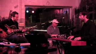 live music: Carlos Pino Trio
