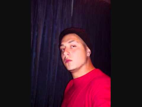 Skillion ft Riskit  What's Happening