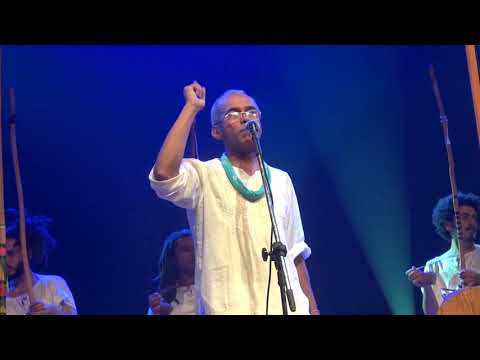 Orquestra de Berimbaus do Morro do Querosene - Sala Olido 2014