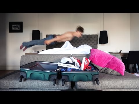 Jumping on the bed // mcfly anthology tour