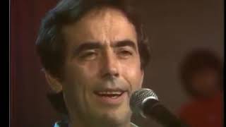 Serrat cada loco con su tema. Bolivia.