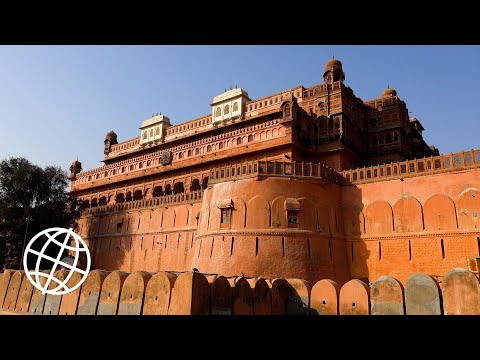 Look at the Architecture of These Historic Indian Forts!